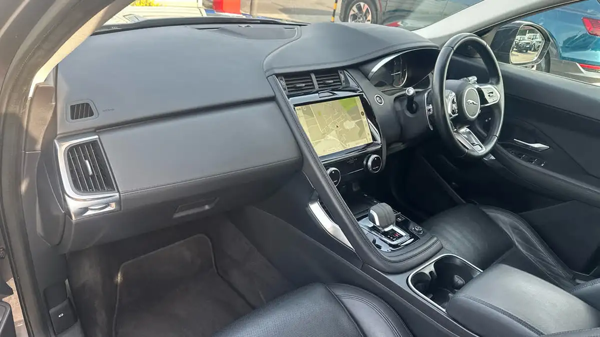 2021-jaguar-e-pace-20-d165-s-awd-mhev-auto-big-22