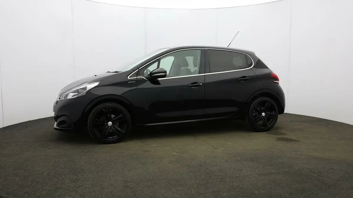 2017-peugeot-208-12-puretech-gt-line-5d-big-24