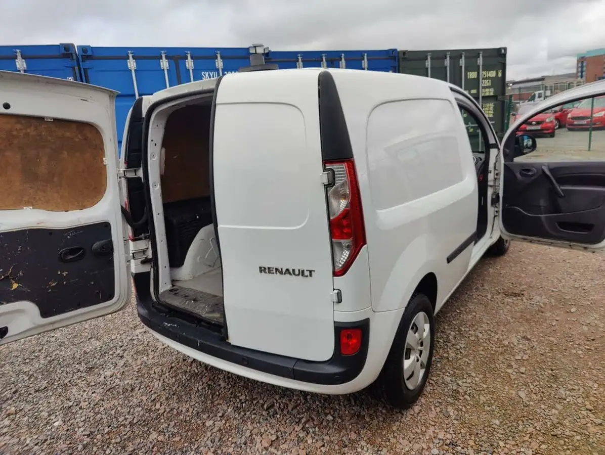 2018-renault-kangoo-15td-ml19-energy-90-pt-business-panel-big-27