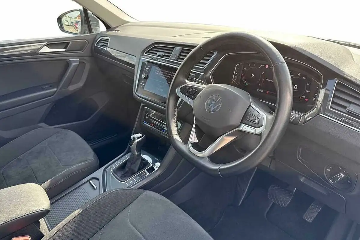 2020-volkswagen-tiguan-15-tsi-elegance-big-5