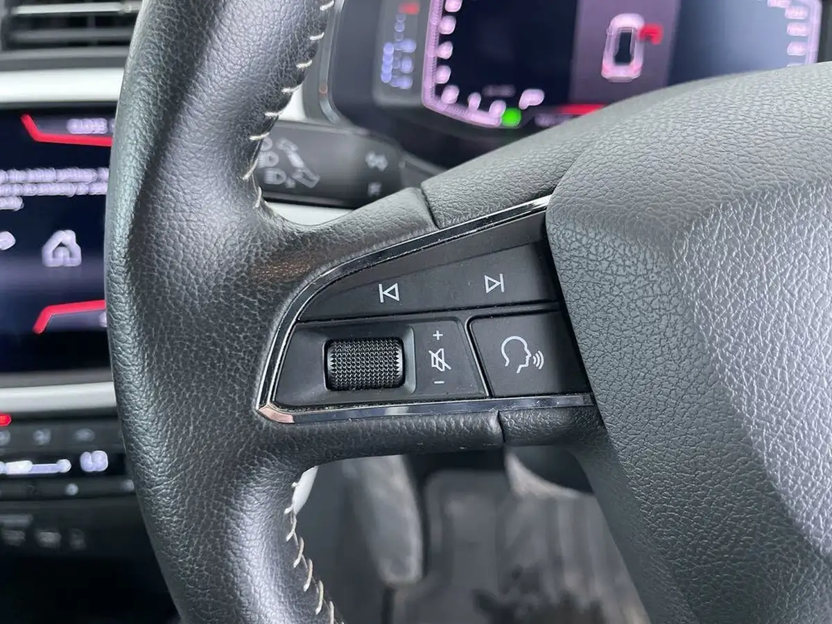 2019-seat-arona-10-tsi-xcellence-lux-ss-dsg-big-38