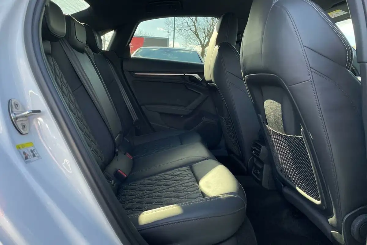 2020-audi-s3-20-tfsi-310ps-saloon-4d-big-29