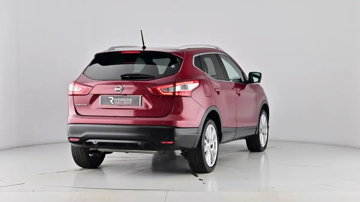 2017-nissan-qashqai-15dci-tekna-big-70