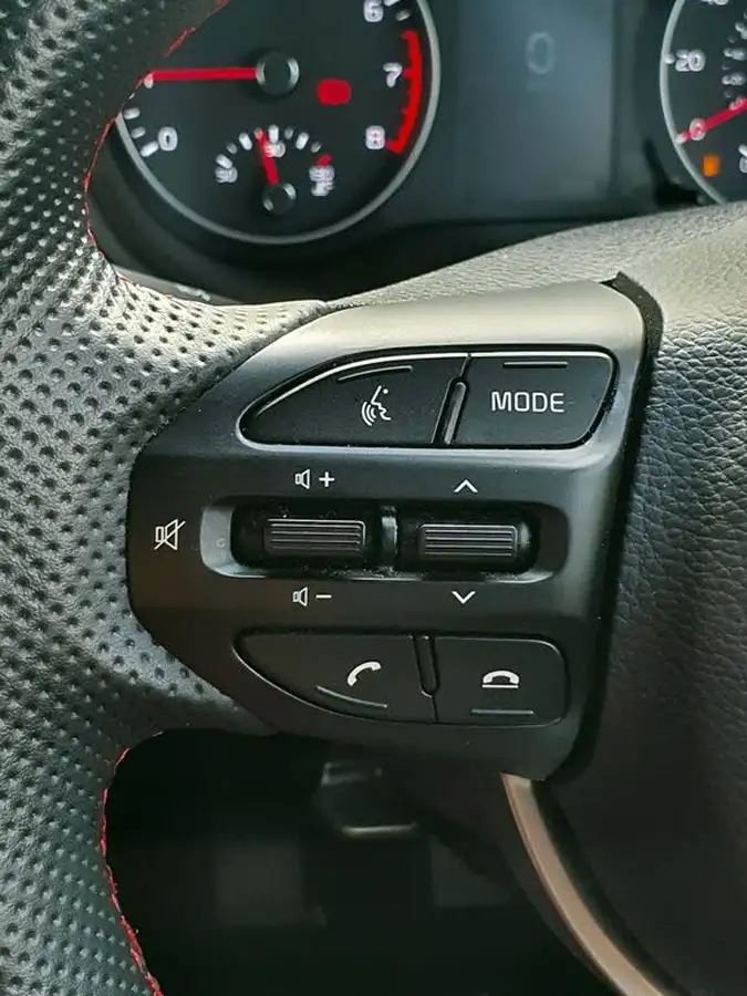 2022-kia-picanto-10-t-gdi-gt-line-big-25