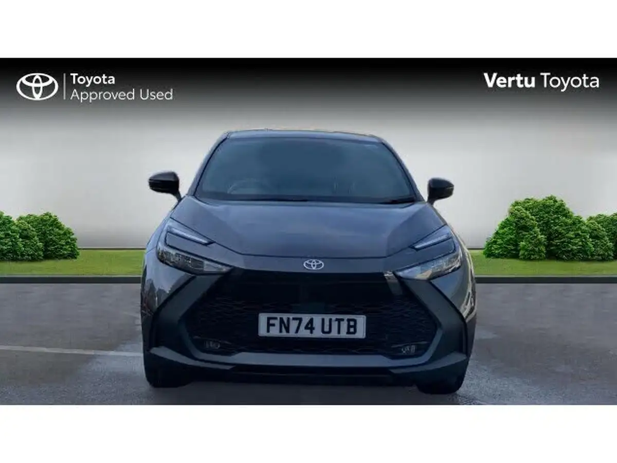2024-toyota-c-hr-20-vvt-i-design-220bhp-plug-in-big-14