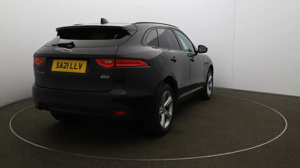 2021-jaguar-f-pace-20-i4d-chequered-flag-180ps-big-49