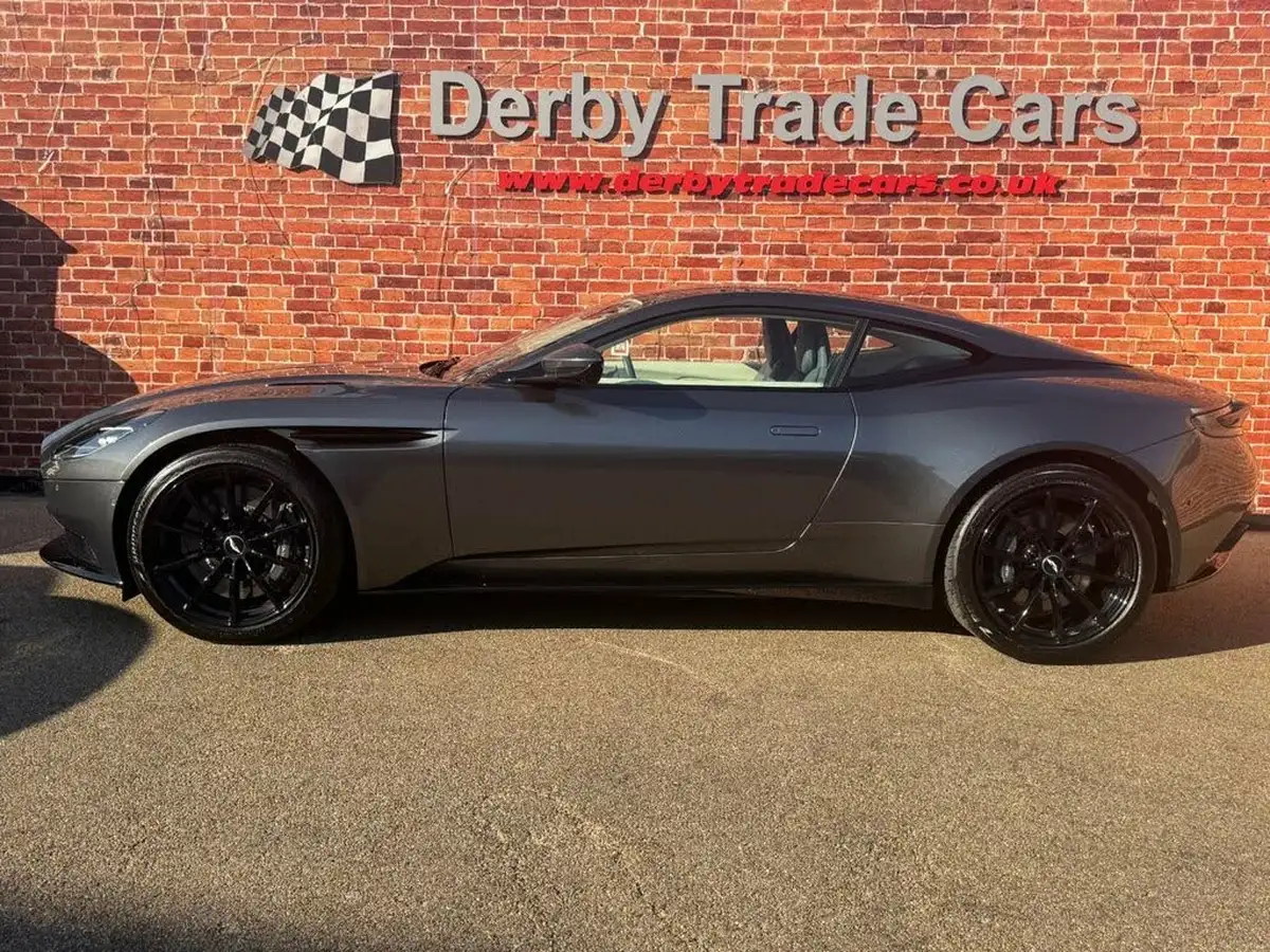 2021-aston-martin-db11-52-v12-amr-big-1