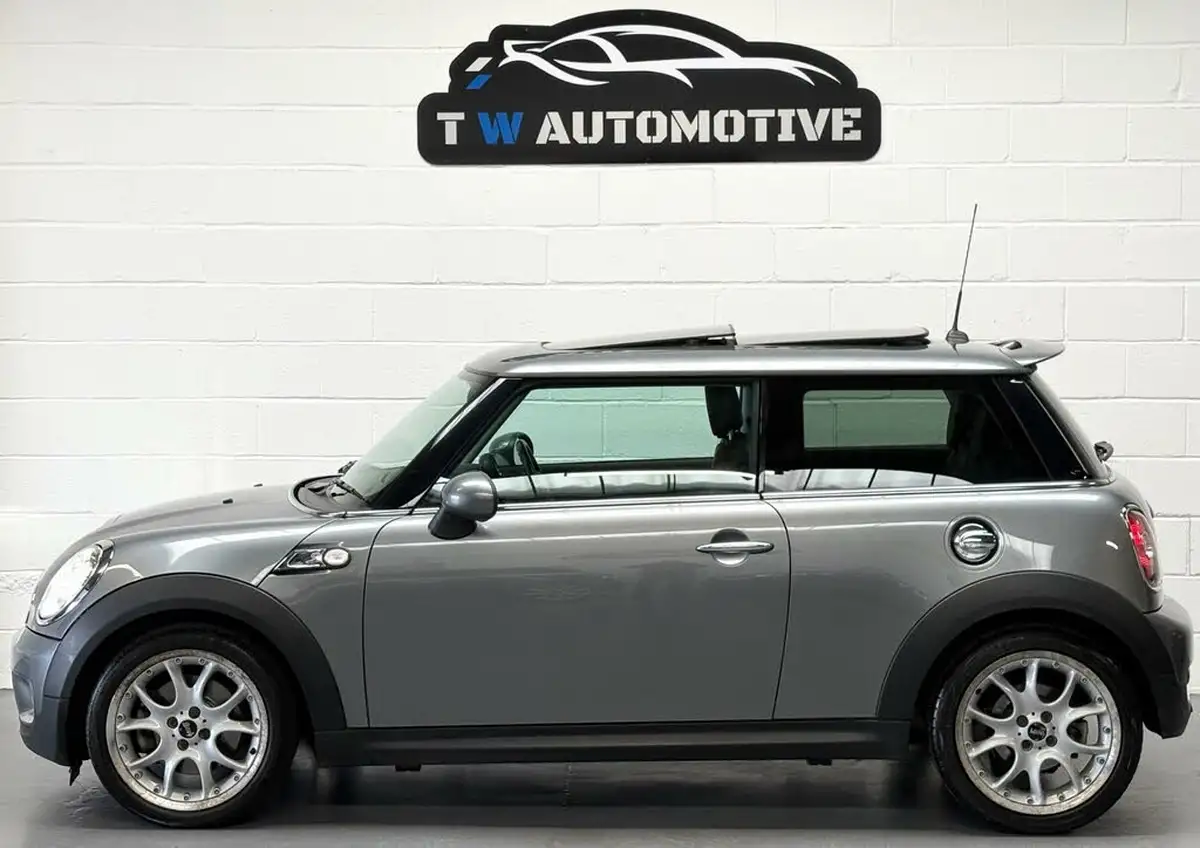2007-mini-cooper-16-cooper-s-175bhp-hatchback-3d-big-7