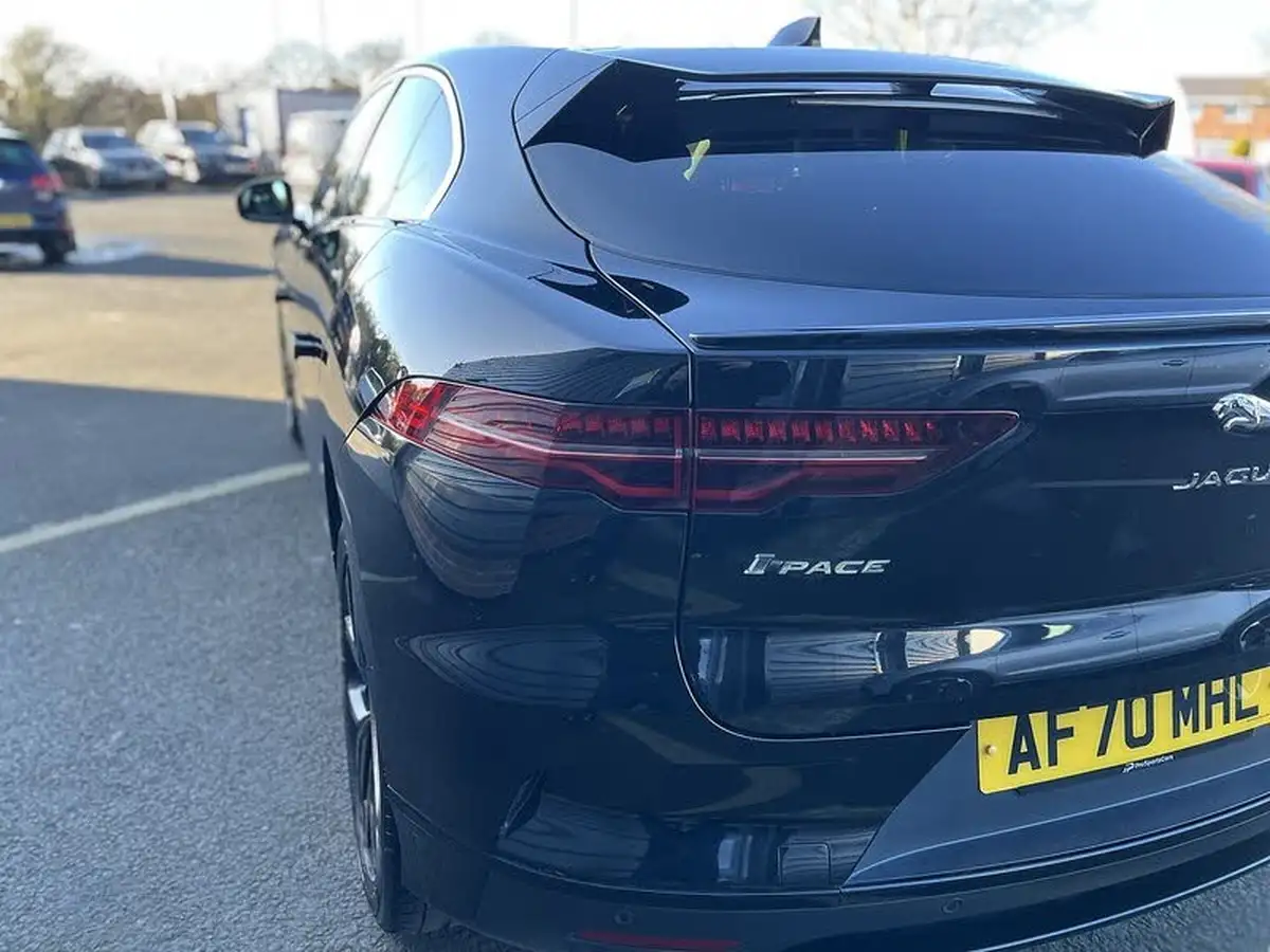 2020-jaguar-i-pace-ev400-s-big-40