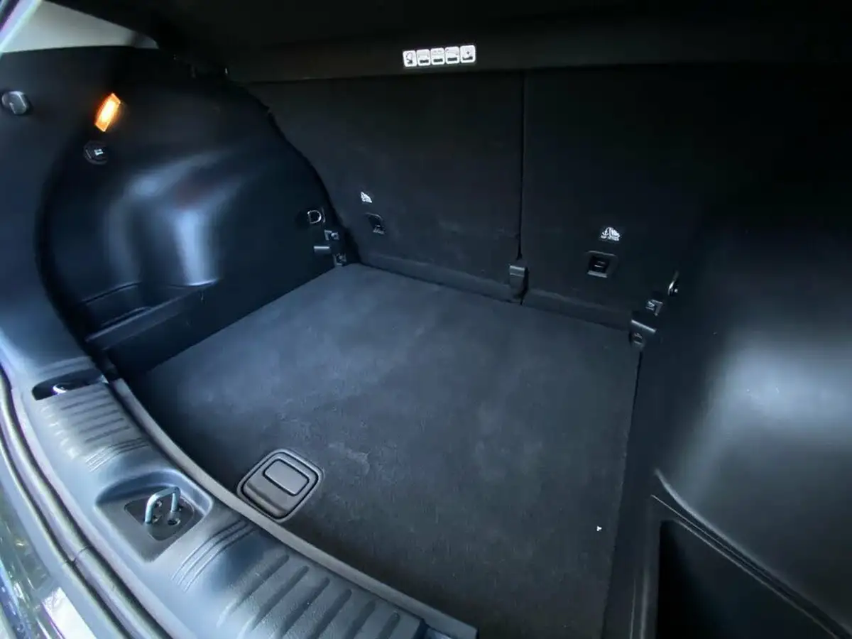 2019-jeep-compass-20multijet-ii-night-eagle-big-16