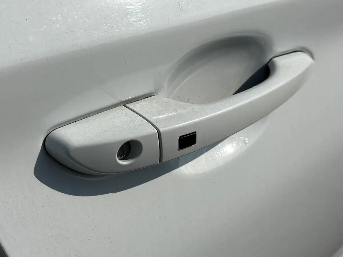 2020-hyundai-kona-16-gdi-premium-se-big-36