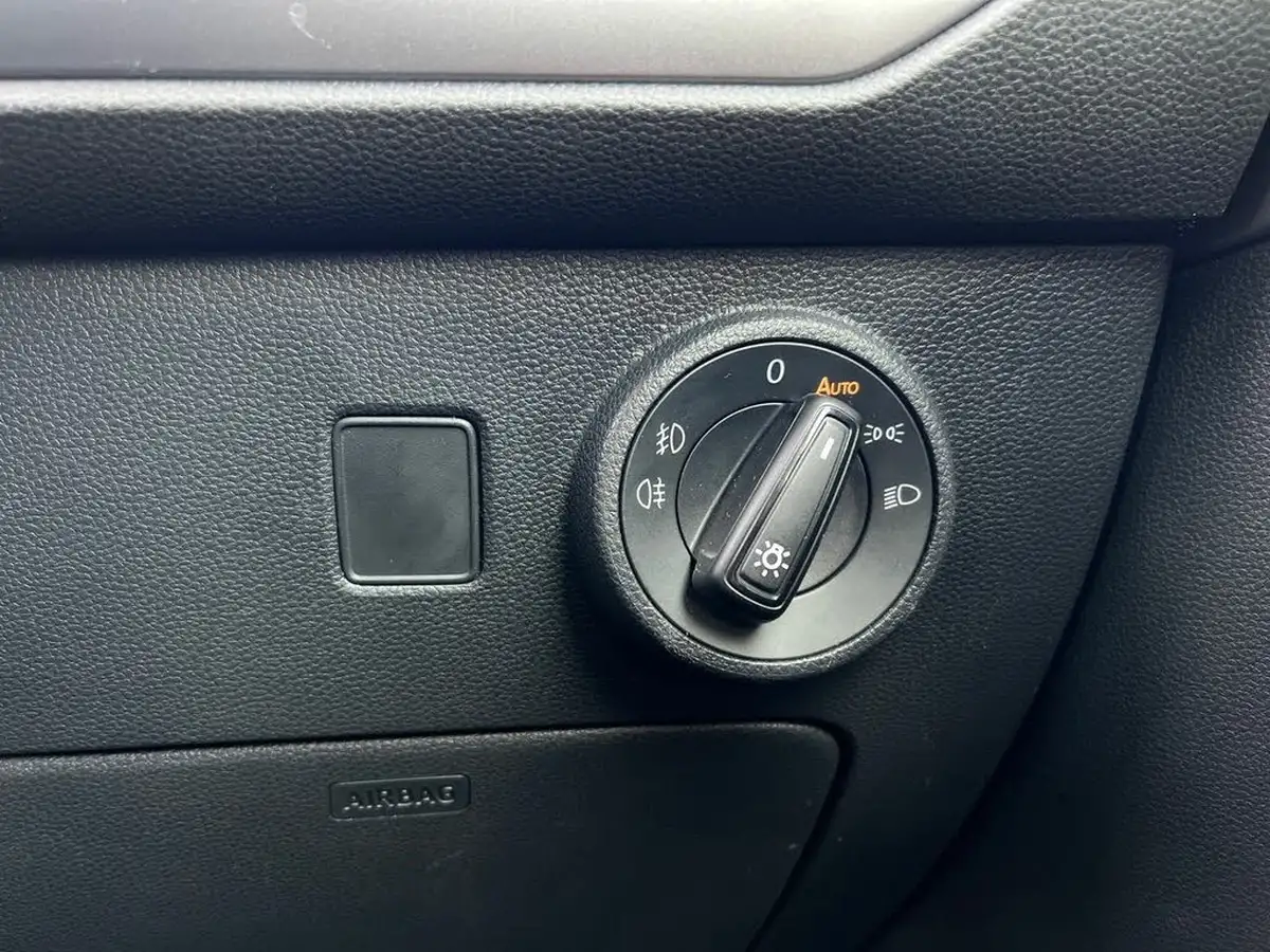 2024-seat-ateca-15-ecotsi-fr-big-24
