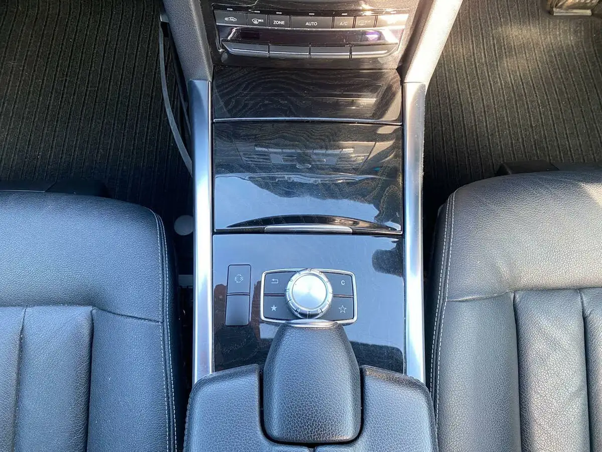 2013-mercedes-benz-e-class-21td-e220-cdi-se-21cdi-170bhp-saloon-4d-7g-tronic-plus-big-38