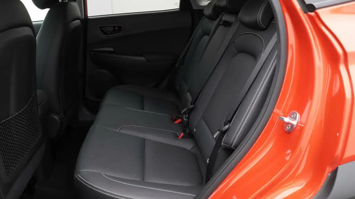 2020-hyundai-kona-16-gdi-premium-se-big-16