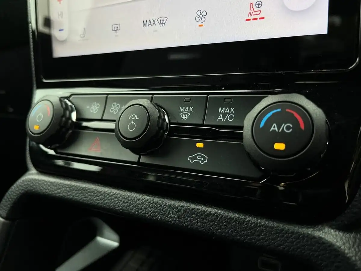 2023-ford-ranger-30-ecoblue-platinum-big-12