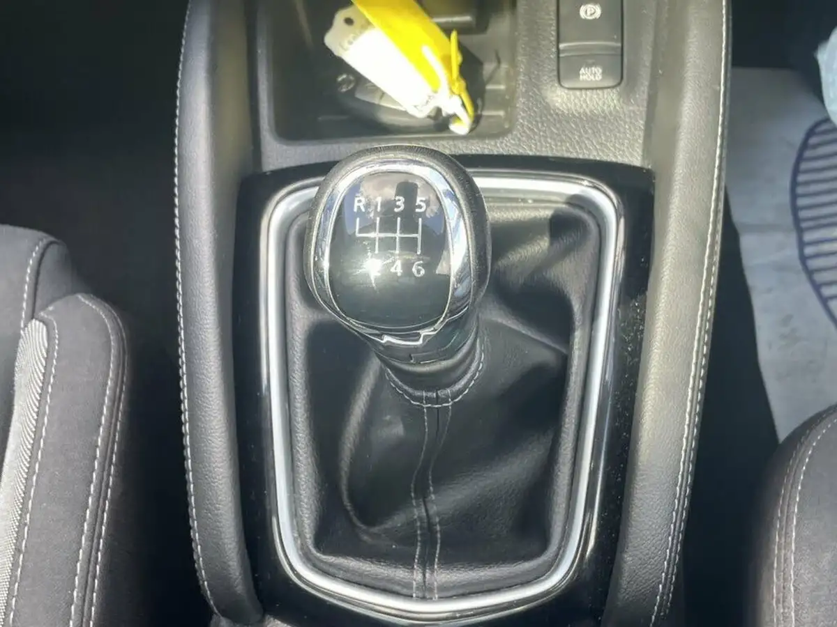 2018-nissan-qashqai-12-dig-t-n-connecta-big-26