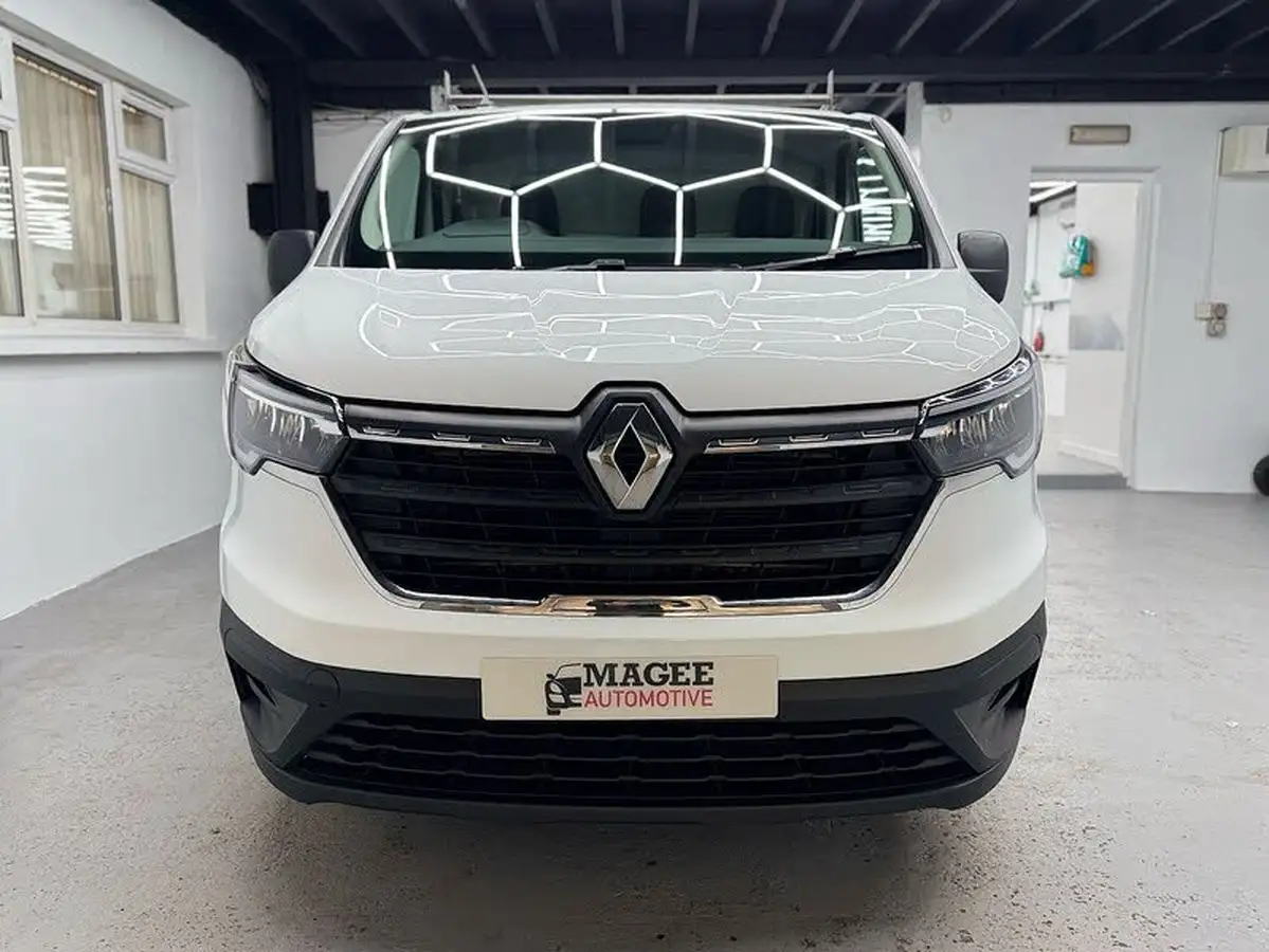 2022-renault-trafic-20dci-sl28-150-business-big-1