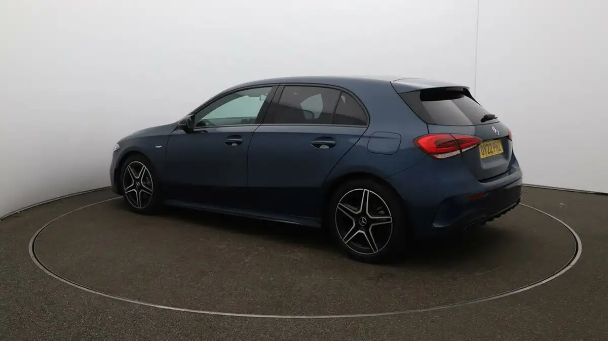 2022-mercedes-benz-a-class-13-a180-amg-line-executive-edition-hatchback-5d-7g-dct-big-26