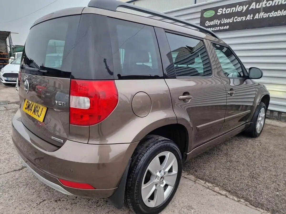 2014-skoda-yeti-16tdi-s-greenline-ii-big-6