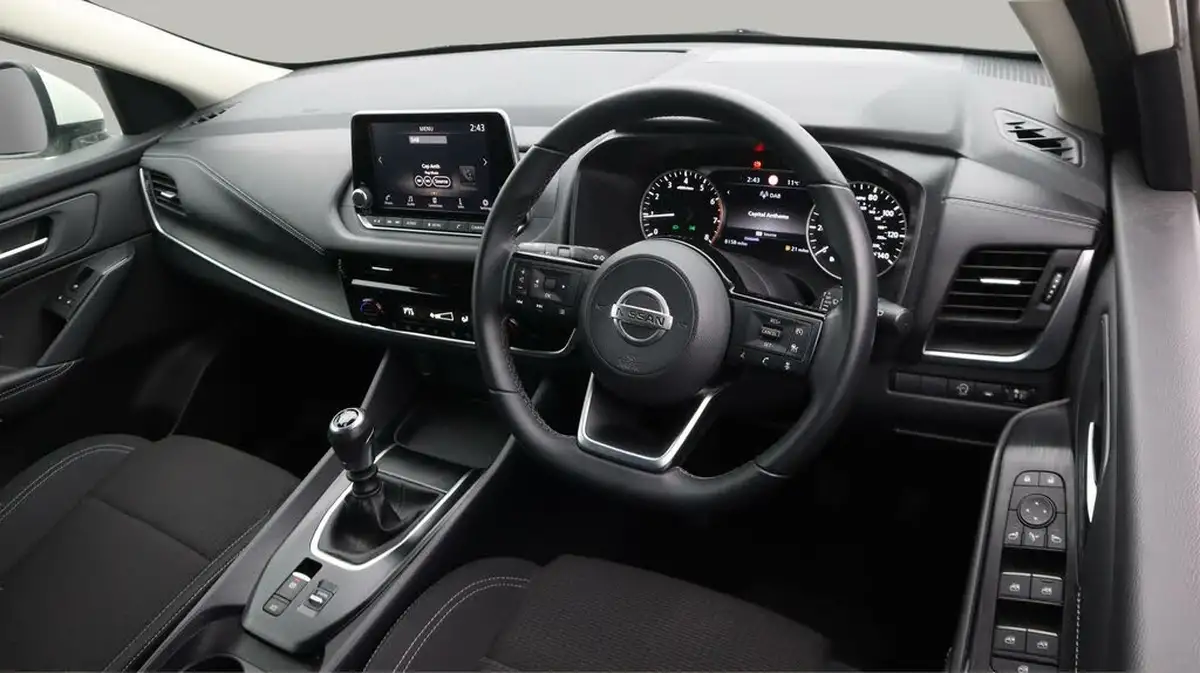 2022-nissan-qashqai-13-dig-t-acenta-premium-140ps-big-9