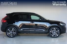 2021-volvo-xc40-20-b4-r-design-pro-197bhp-geartronic-small-1