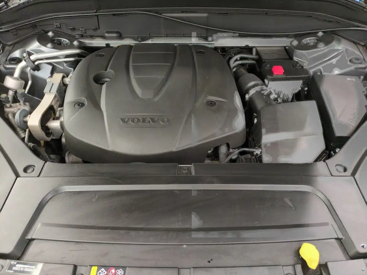2018-volvo-xc90-20td-d5-r-design-4x4-big-46
