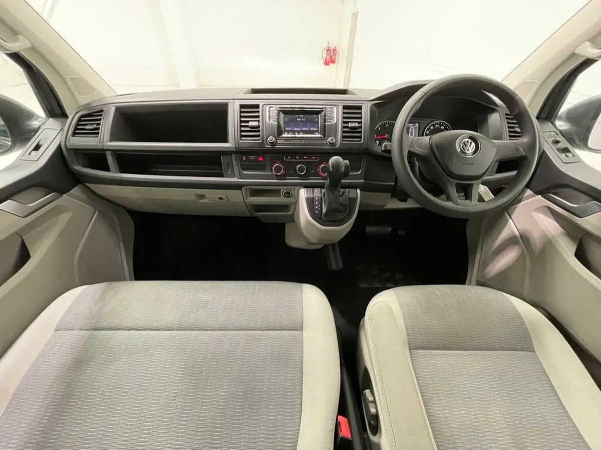 2018-volkswagen-transporter-shuttle-20tdi-t32-s-bmt-swb-150pseu6-dsg-big-20
