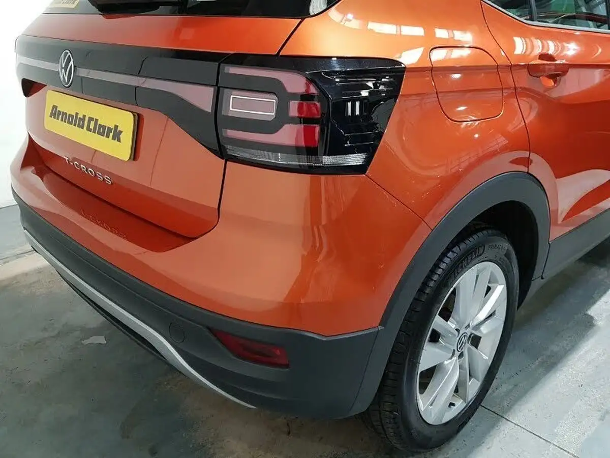 2022-volkswagen-t-cross-10-tsi-se-110ps-big-17