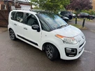 2016-citroen-c3-picasso-12-puretech-platinum-small-16