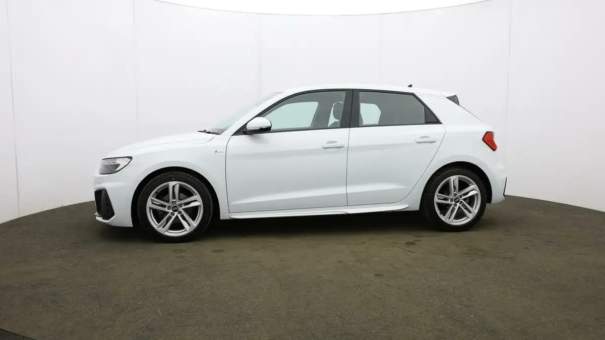 2021-audi-a1-10-30-tfsi-s-line-110ps-big-70