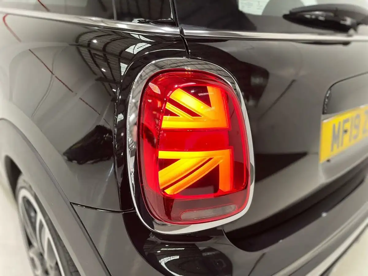 2019-mini-cooper-20-cooper-s-sport-189bhp-hatchback-3d-big-41