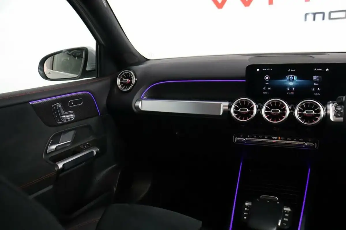 2021-mercedes-benz-glb-class-13-glb-200-amg-line-premium-plus-driving-assistance-big-14