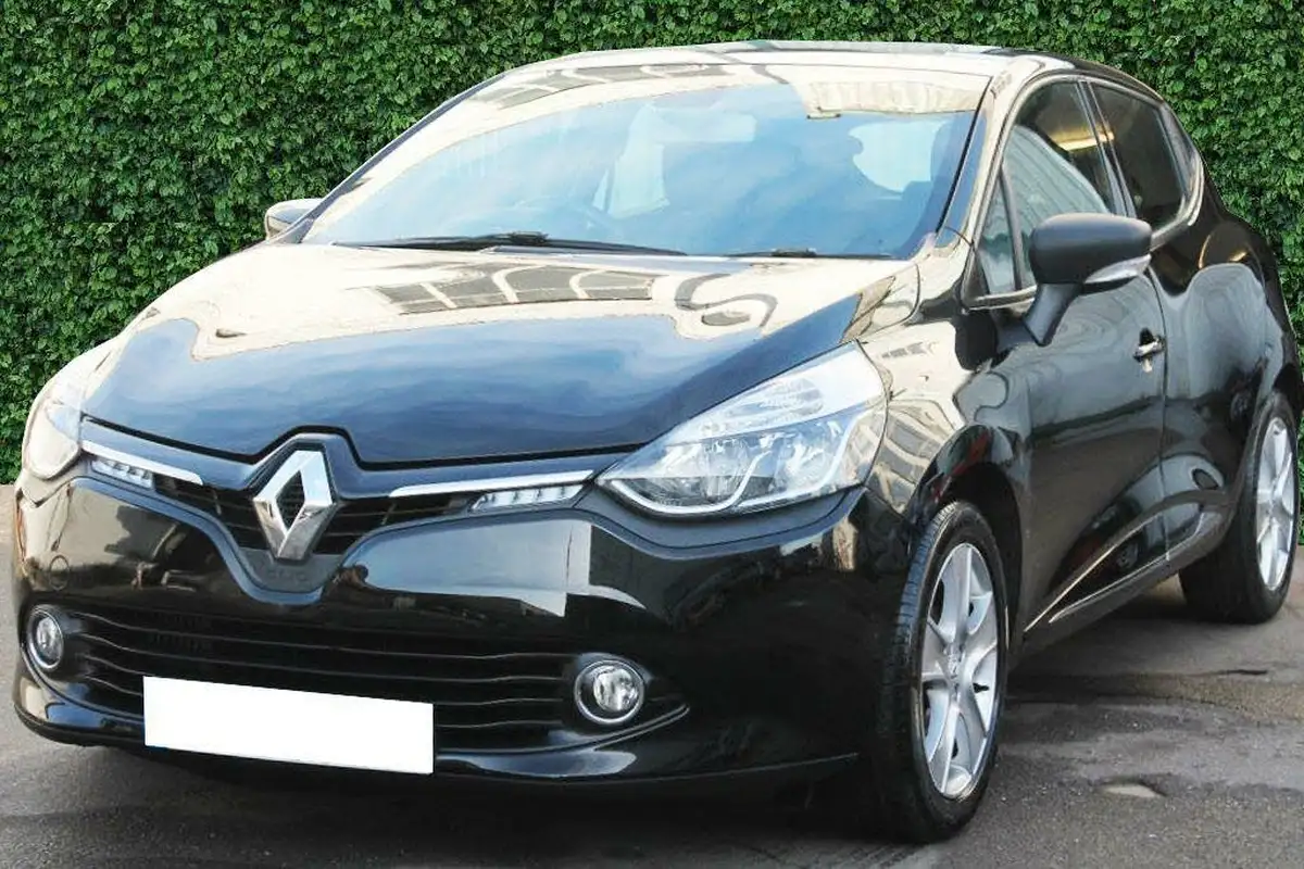 2014-renault-clio-15td-dynamique-medianav-edc-auto-big-10