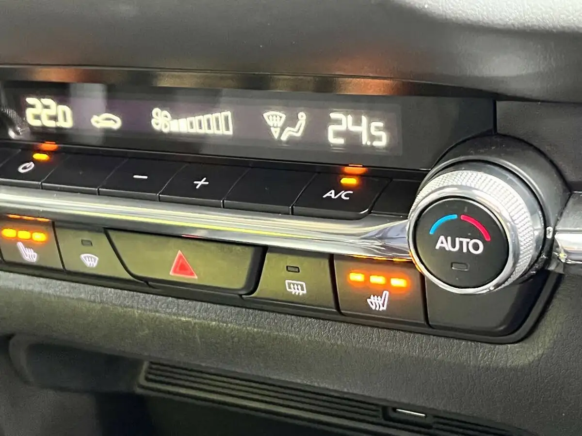 2021-mazda-cx-30-20-e-skyactiv-g-sport-lux-big-39