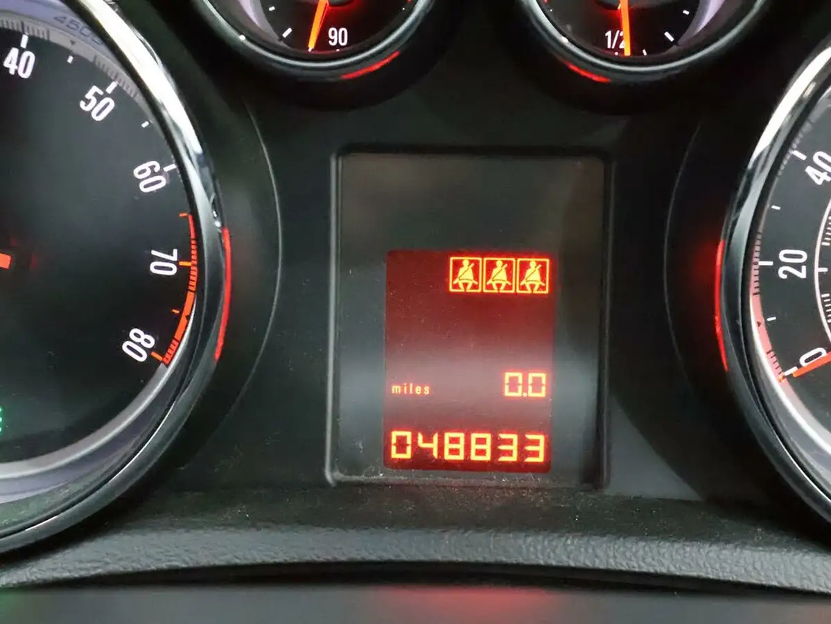 2015-vauxhall-mokka-14i-16v-turbo-exclusiv-ss-big-19