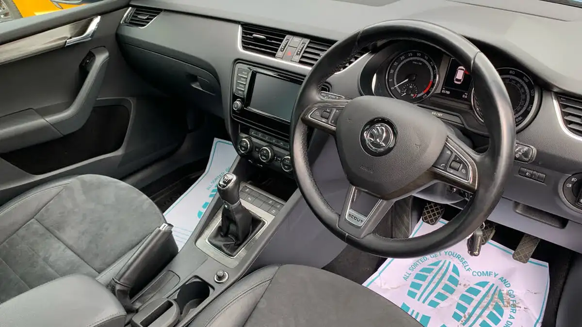 2017-skoda-octavia-20tdi-scout-150ps-big-10