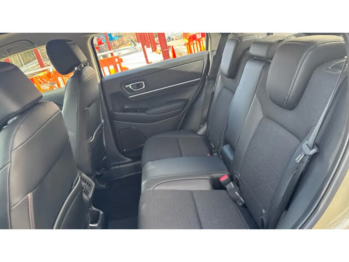 2022-honda-hr-v-15-i-mmd-advance-big-7