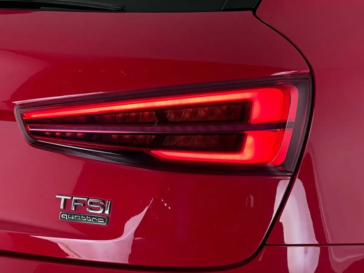 2017-audi-q3-20-tfsi-quattro-black-edition-big-8