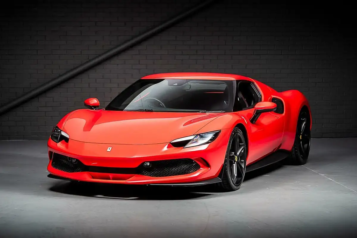 2022-ferrari-296-gtb-big-14