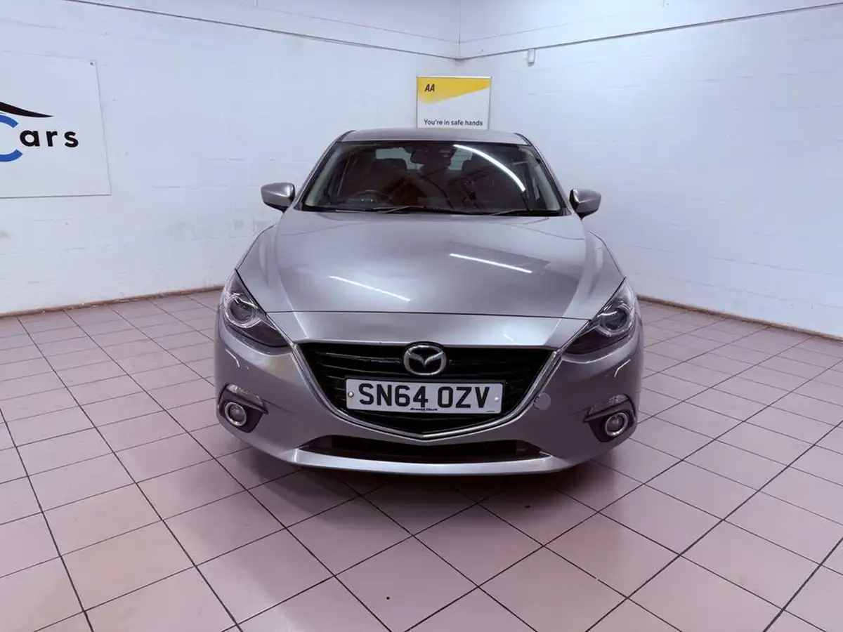 2014-mazda-mazda3-20-sport-nav-120ps-fastback-4d-big-1