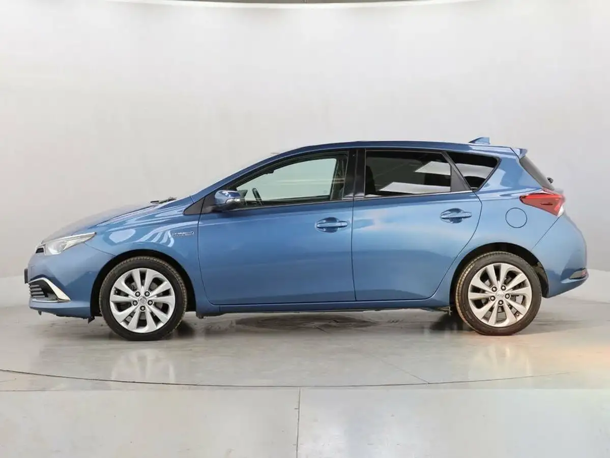 2018-toyota-auris-18-vvt-i-hsd-excel-pan-roof-hatchback-big-5