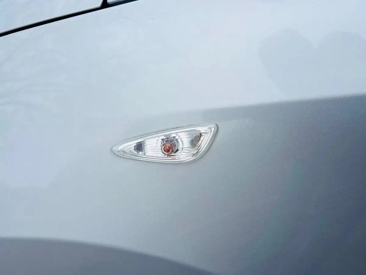 2015-hyundai-i10-10-se-big-34