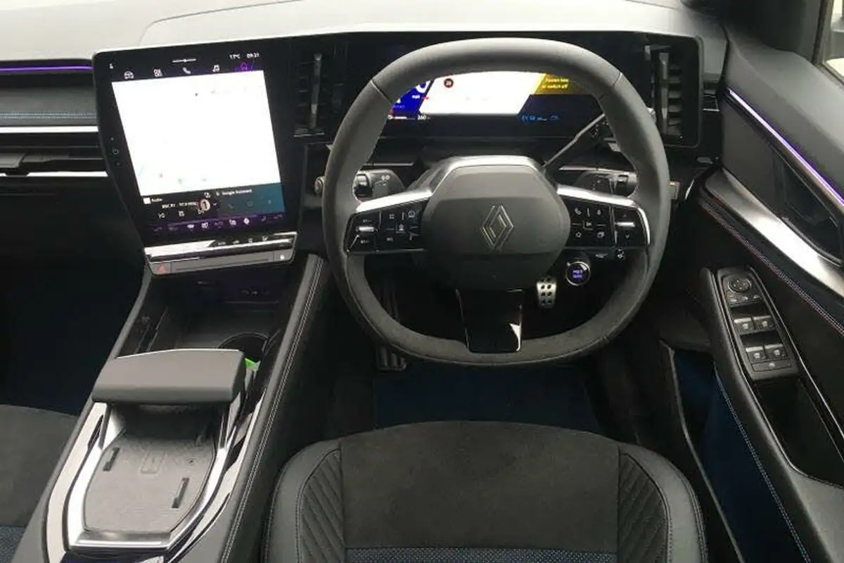 2024-renault-rafale-12-techno-esprit-alpine-300ps-4wd-plug-in-big-10