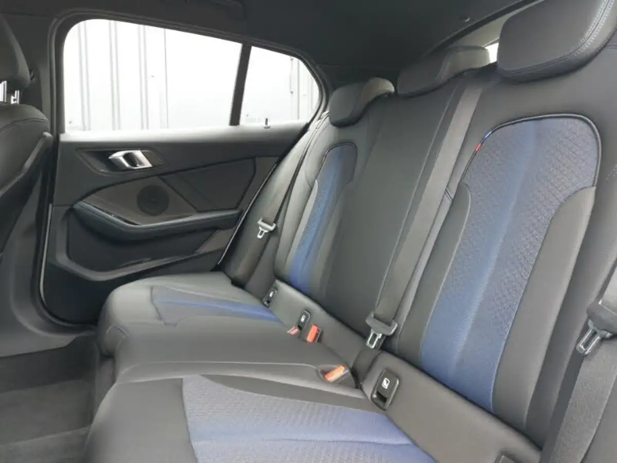 2023-bmw-1-series-15-118i-m-sport-lcp-dct-big-5