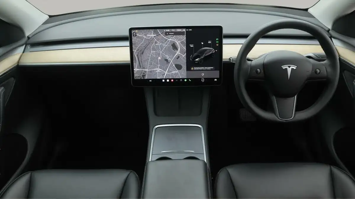2023-tesla-model-y-e-rwd-big-13