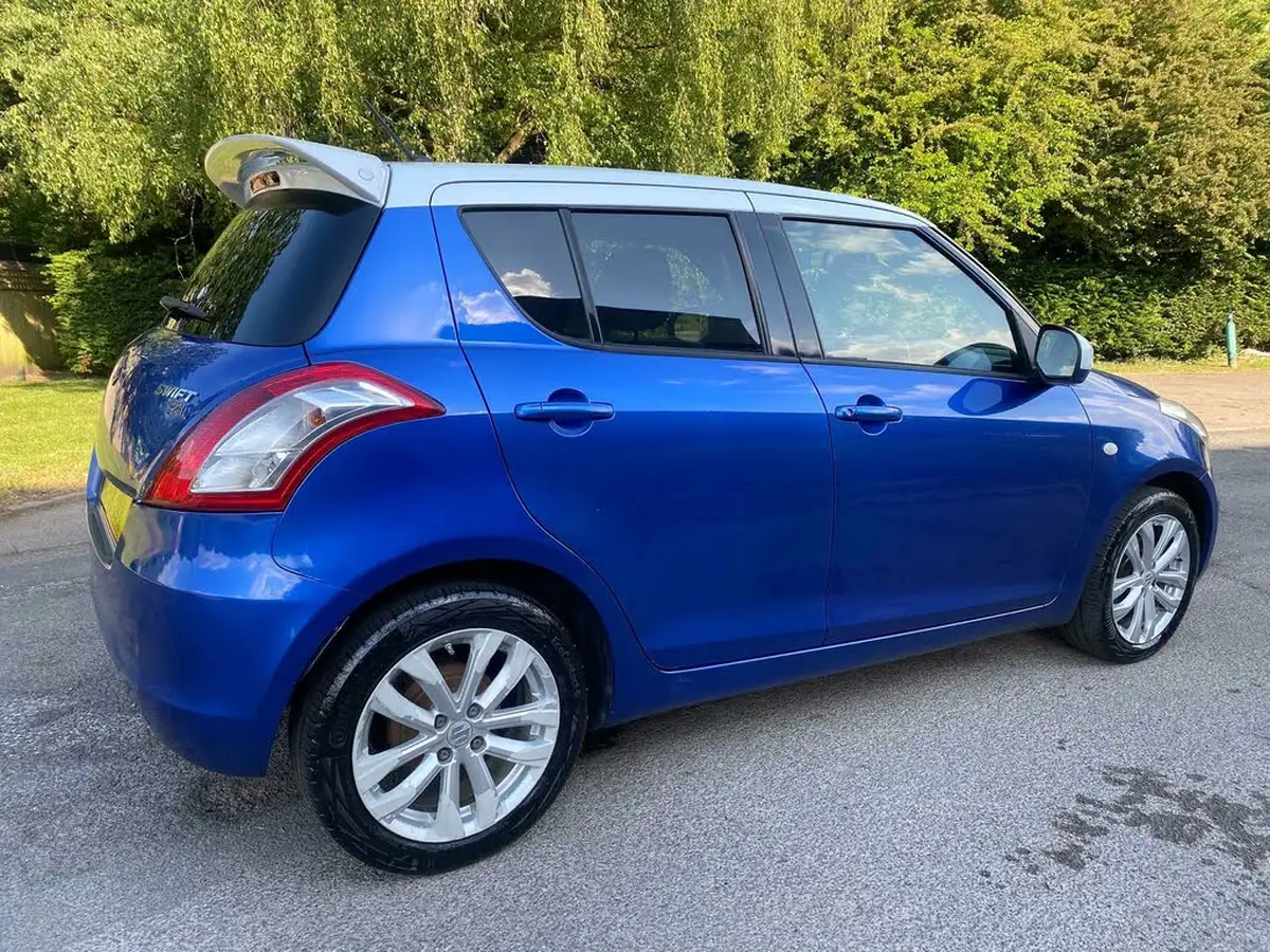 2014-suzuki-swift-12-sz-l-5d-big-16