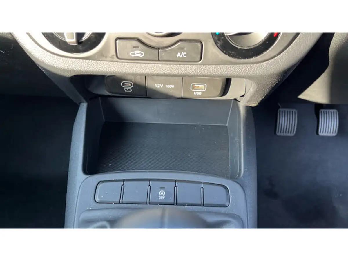2024-hyundai-i10-12-advance-79ps-big-31