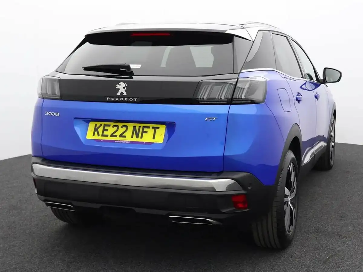 2022-peugeot-3008-suv-12-puretech-gt-eat8-big-5