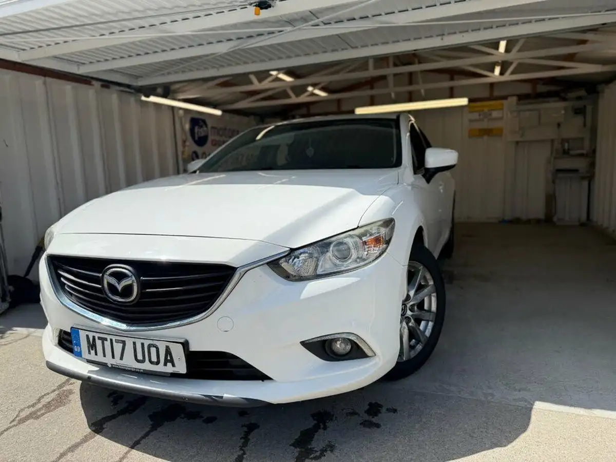 2017-mazda-mazda6-20-se-nav-big-0