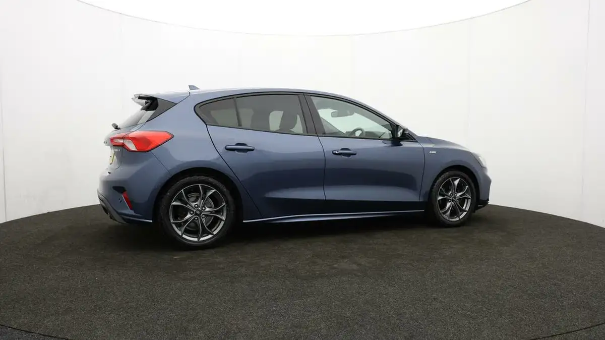2021-ford-focus-10t-st-line-edition-125ps-hatchback-big-36